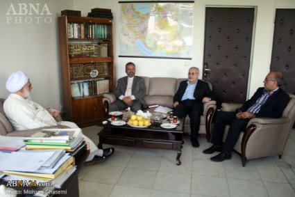 بالصور / لقاء السفير الإيراني في نيجيريا مع الأمين العام للمجمع العالمي لأهل البيت (ع)